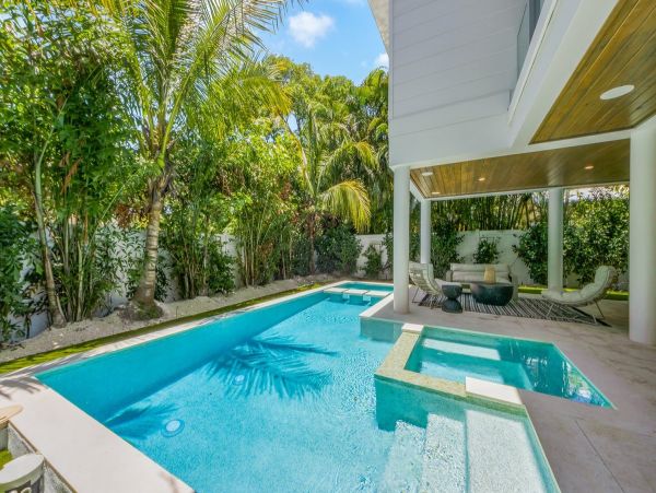 Water Views Anna Maria Island Vacation Home Four Bedrooms