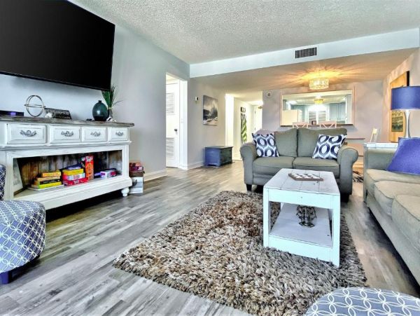Gulf Views Indian Rocks Vacation Home Two Bedrooms