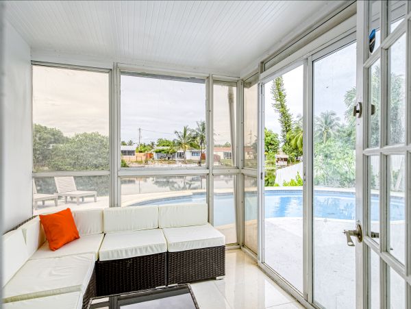 Deerfield Vacation Pool Home Four Bedroom