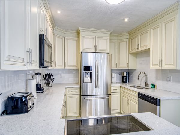 Deerfield Vacation Pool Home Four Bedroom