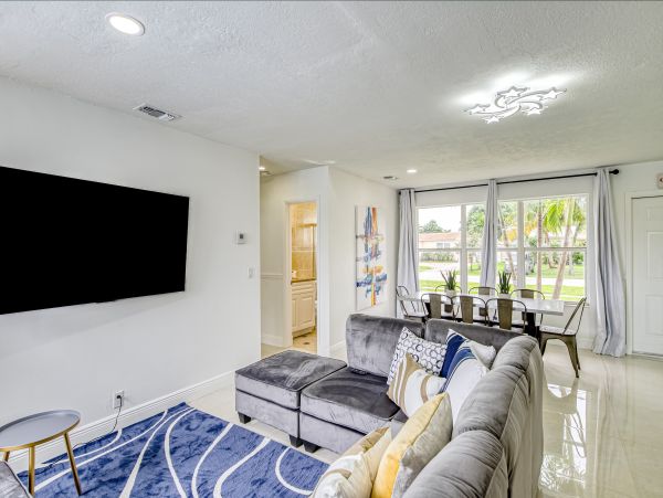 Deerfield Vacation Pool Home Four Bedroom