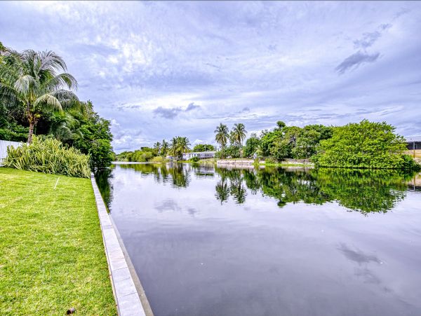 Deerfield Vacation Pool Home Four Bedroom