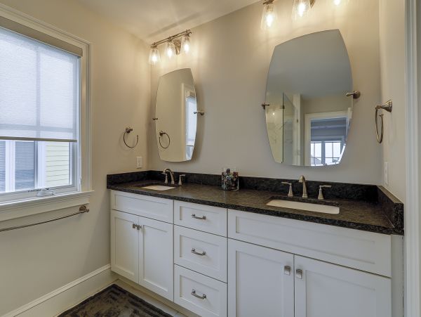 Hilton Head Luxury Vacation Rental 7-Bed North Forest Beach Home with Pool & Spa
