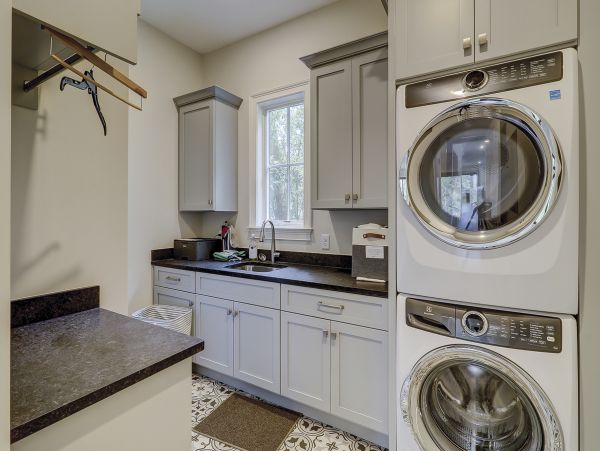 Hilton Head Luxury Vacation Rental 7-Bed North Forest Beach Home with Pool & Spa