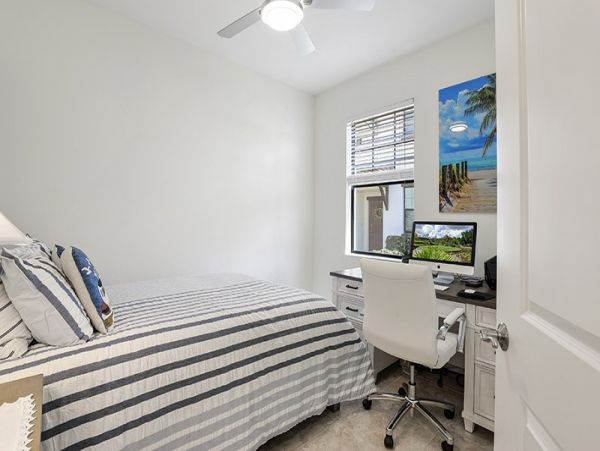 Gorgeous 3 Bedroom Vacation Home in Naples