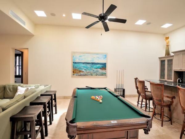 Stunning Estate in Los Cabos with Luxurious Amenities