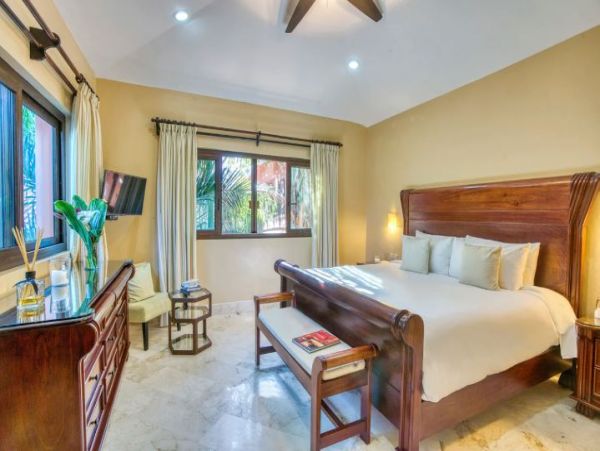 Oceanfront Tulum Vacation Pool Home Twelve Bedroom