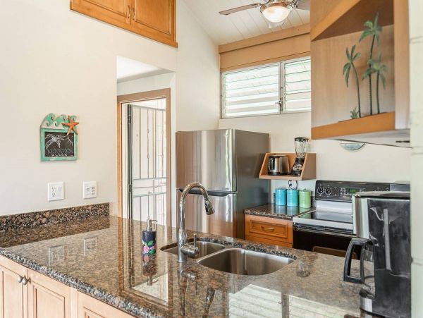 Kihei Two Bedroom Vacation Condo Close to Beach