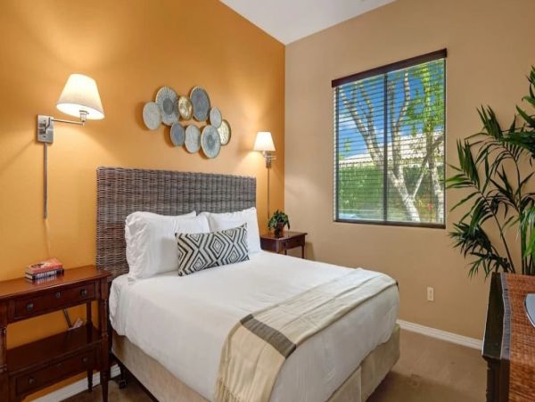 Stunning 7 Bedroom Villa in Indio Sleeps 16