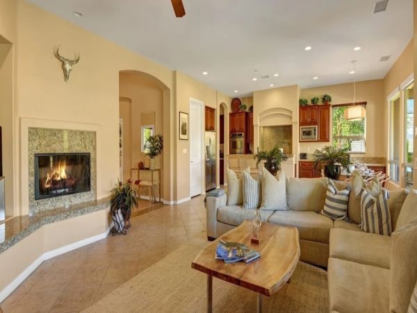 Stunning 7 Bedroom Villa in Indio Sleeps 16