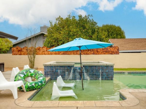 La Quinta Vacation Pool Home Ten Bedroom
