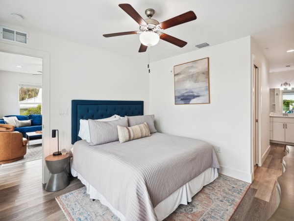 Lovely Madeira Beach 3 Bedroom Condo Sleeps 8 Walk To Beach