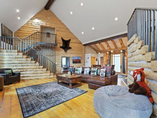 Breckenridge Vacation Home Seven Bedroom Mountain Views