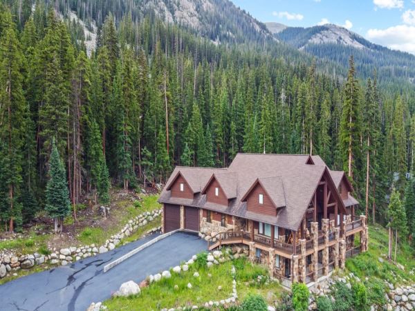 Luxury Breckenridge Vacation  Home Seven Bedroom W/Spa