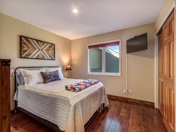 Mountain Views Breckenridge Vacation  Home 5 Bedroom w/Spa