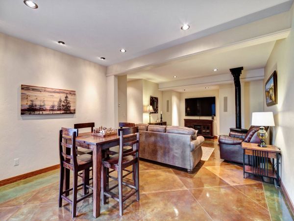 Mountain Views Breckenridge Vacation  Home 5 Bedroom w/Spa