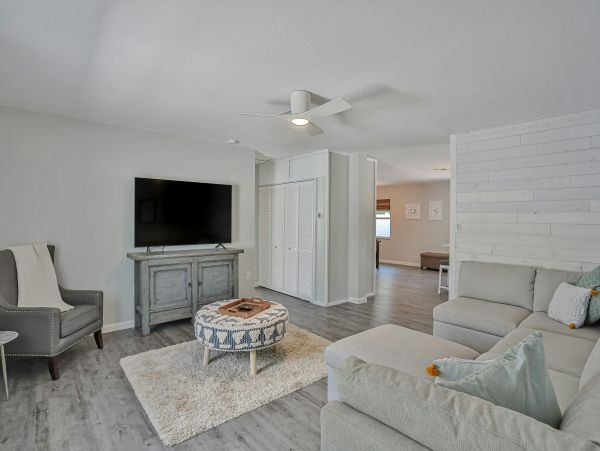 Holmes Beach 3 Bedroom Rental Short Walk to Beach