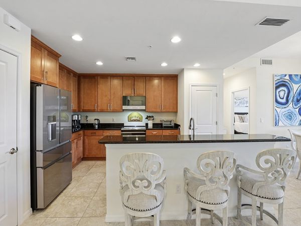 Naples Home 1029794