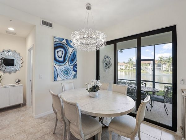 Naples Home 1029794