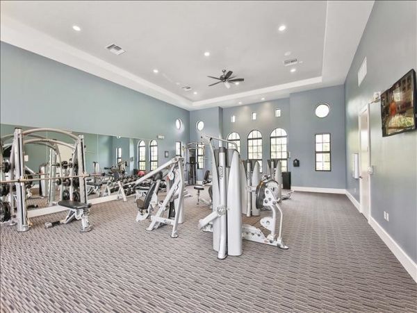 Naples Home 1029794