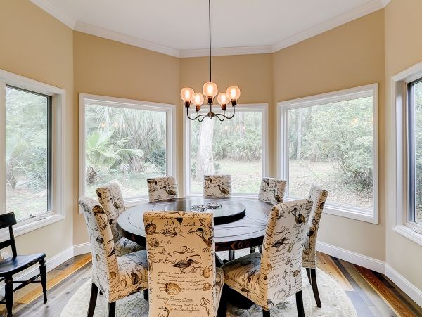 Hilton Head Vacation Pool Home Six Bedroom Walk to Beach