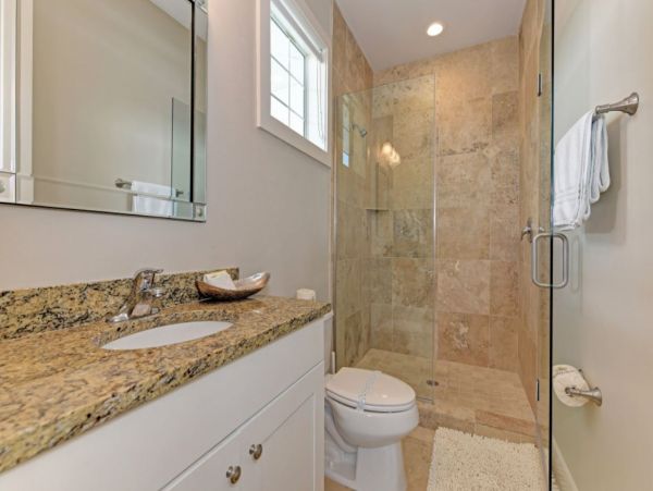 Holmes Beach Vacation Pool Home Sleeps 14