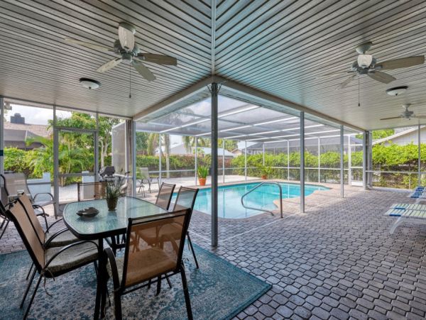 Anna Maria Island Holmes Beach Home 1029800