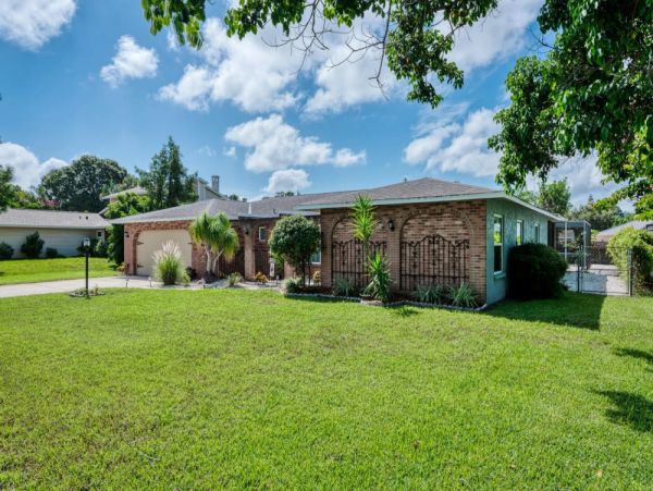 Anna Maria Island Holmes Beach Home 1029800