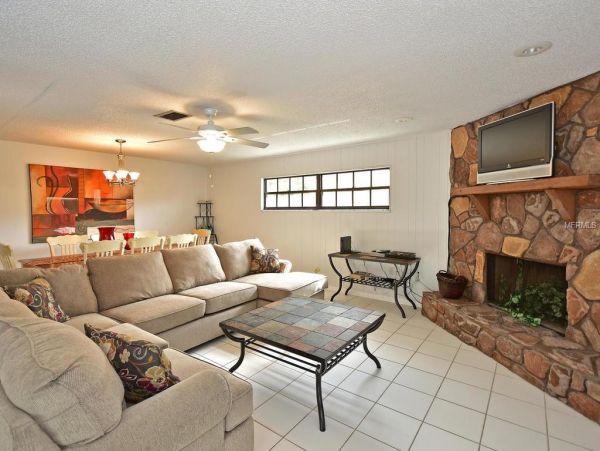 Anna Maria Island Holmes Beach Home 1029800