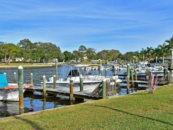 Anna Maria Island Holmes Beach Home 1029800