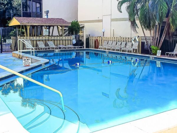 Siesta Key Vacation Condo with Two Bedrooms