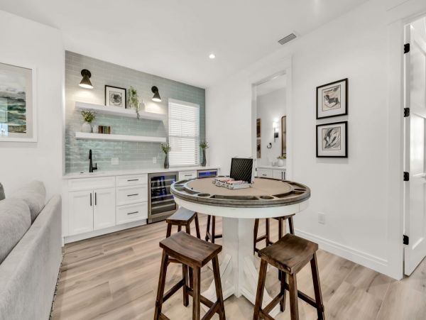Siesta Key Luxury Rentals | Beach Home with Pool, Spa & Rooftop