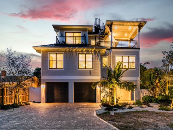 8-Bedroom Lido Beach Estate