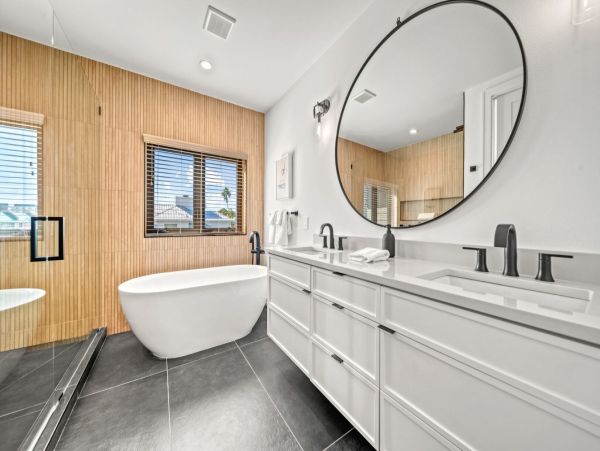 8-Bedroom Lido Beach Estate