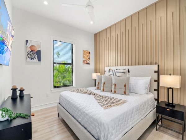 8-Bedroom Lido Beach Estate