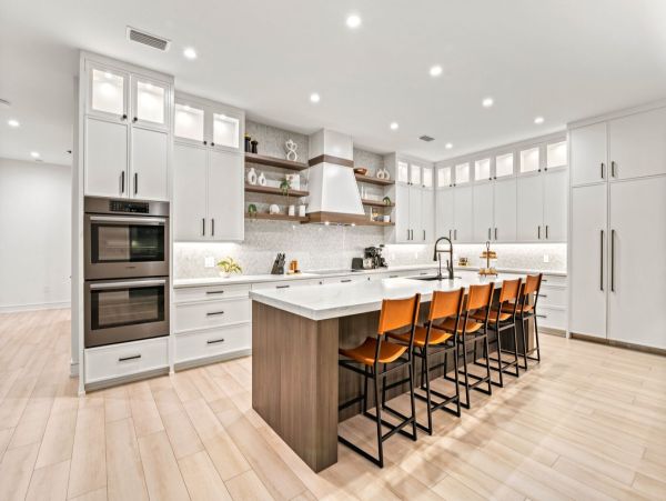8-Bedroom Lido Beach Estate