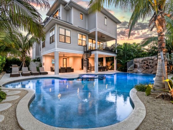 8-Bedroom Lido Beach Estate