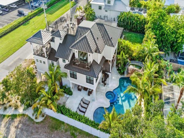 8-Bedroom Lido Beach Estate
