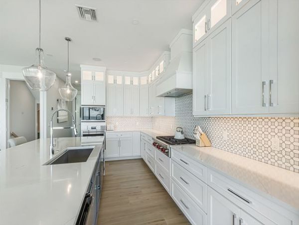 Luxury Bayfront Home at the North End of Anna Maria