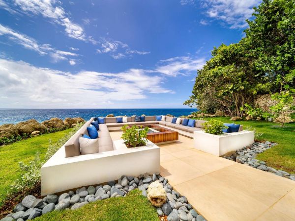 Dominican Republic Luxury Ten Bedroom Villa Beachfront