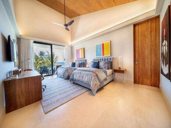 Dominican Republic Luxury Ten Bedroom Villa Beachfront