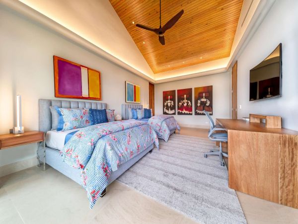 Dominican Republic Luxury Ten Bedroom Villa Beachfront