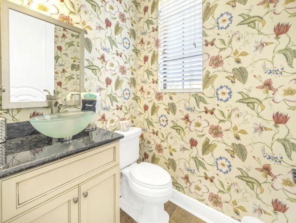 Walk to Beach Siesta Key Vacation Duplex Four Bedroom with Pool