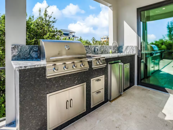 Luxury Vacation Home in Bonita Springs with Pool & SPA