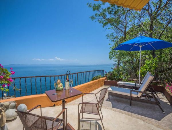 Fifteen Bedroom Puerto Vallarta Luxury Villa for Rent