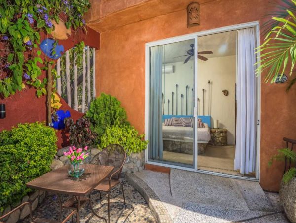 Fifteen Bedroom Puerto Vallarta Luxury Villa for Rent