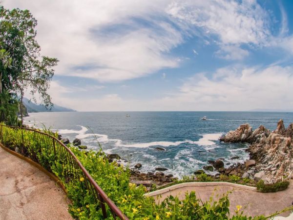 Fifteen Bedroom Puerto Vallarta Luxury Villa for Rent