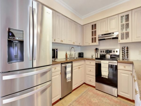 Lovely 4 Bedroom Home in Fort Lauderdale