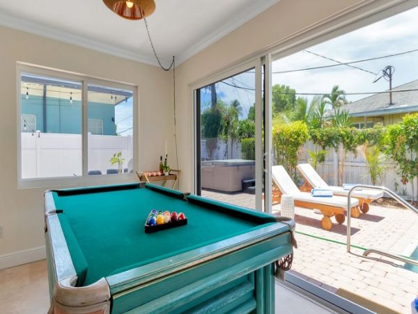 Lovely 4 Bedroom Home in Fort Lauderdale