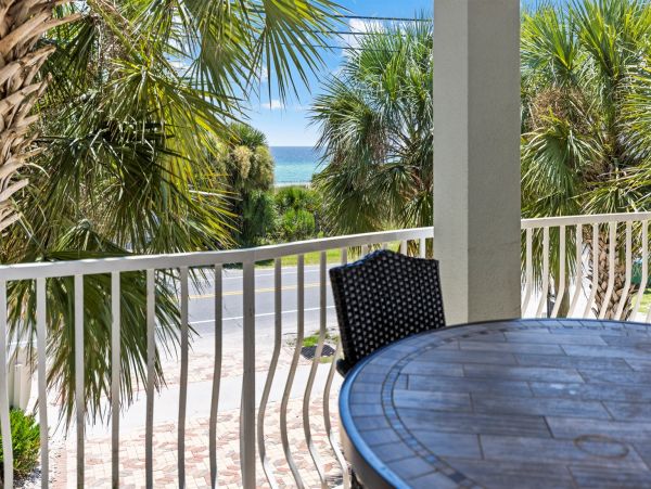 Luxurious Gulf Views Property in Panama City with Game Room & Pool Access